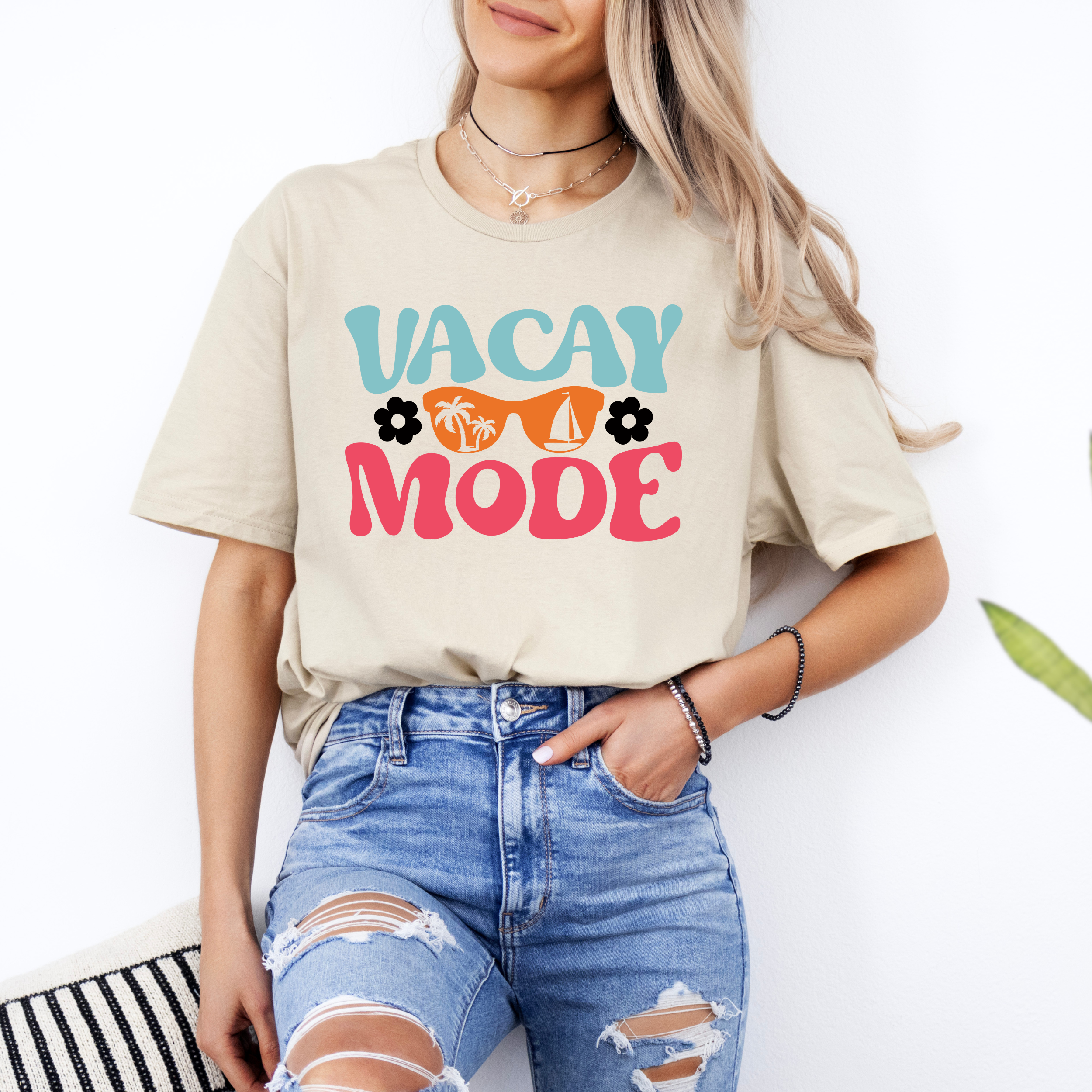 Vacay Mode Graphic Print Tee