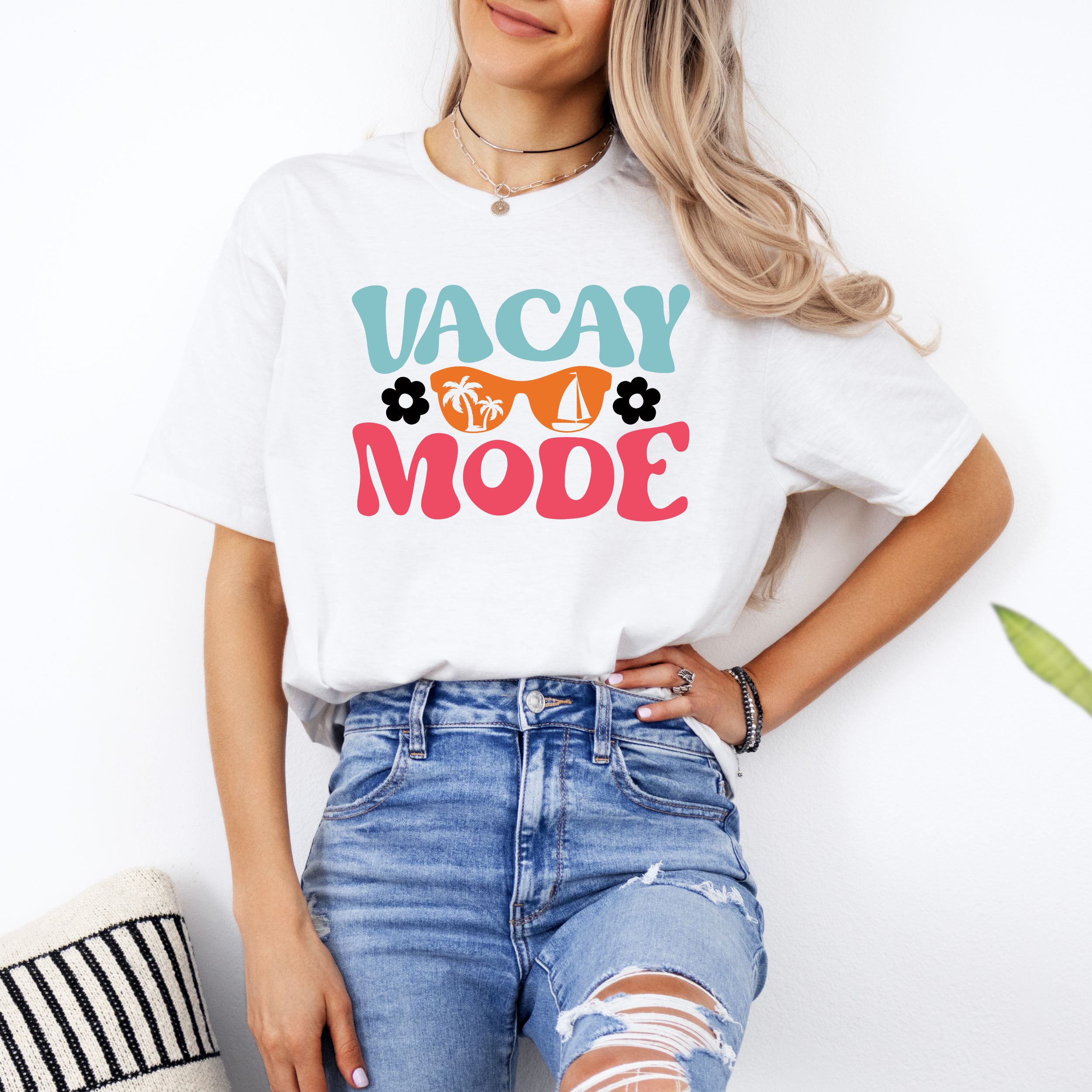 Vacay Mode Graphic Print Tee